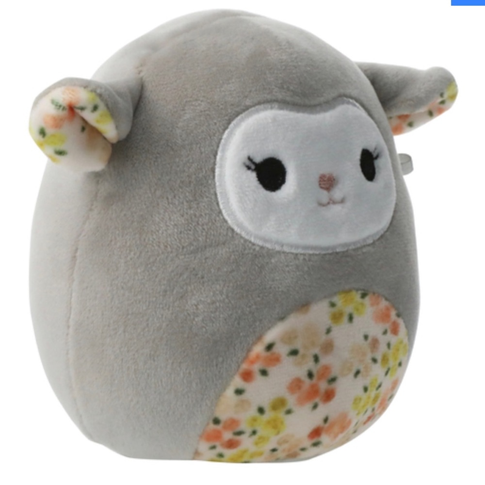 NWT 4” Elea the Lamb Squishmallow — Easter Collection - Picture 2 of 4
